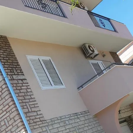 Meri Apartman Sibenik