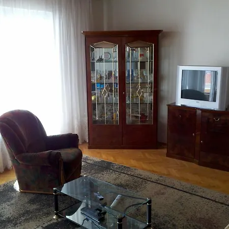 Meri Apartment